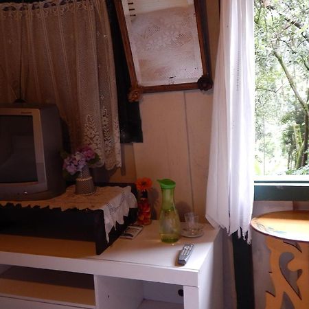 Pouso Das Glicinias - B&B Оро Прето Екстериор снимка
