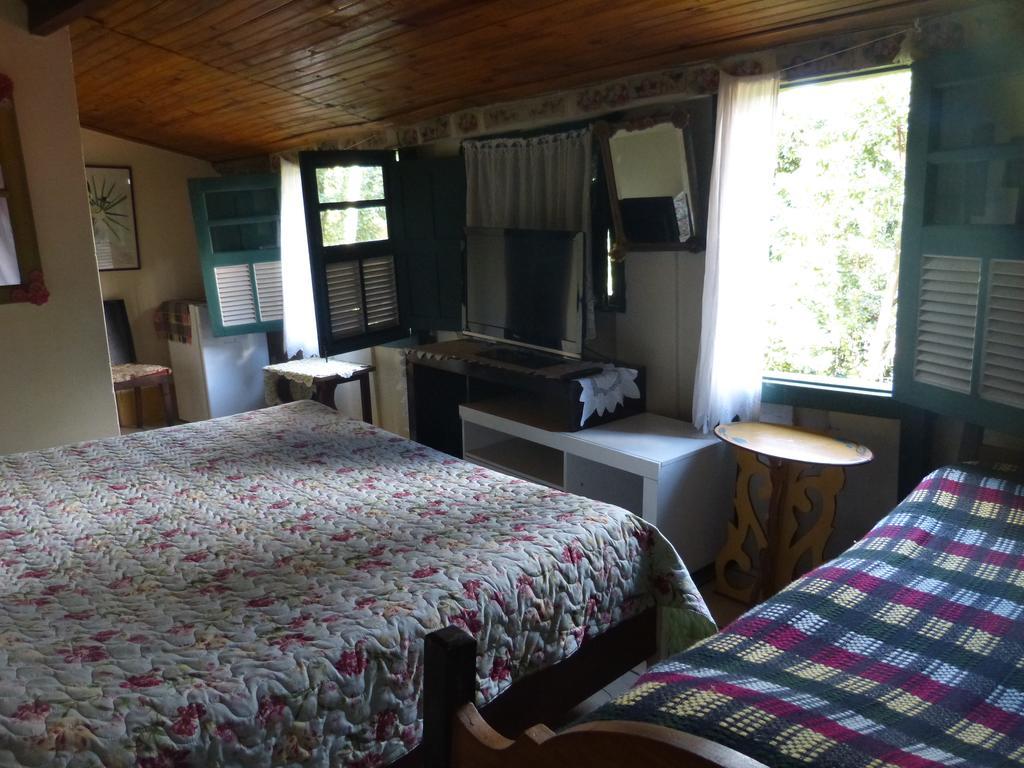 Pouso Das Glicinias - B&B Оро Прето Екстериор снимка